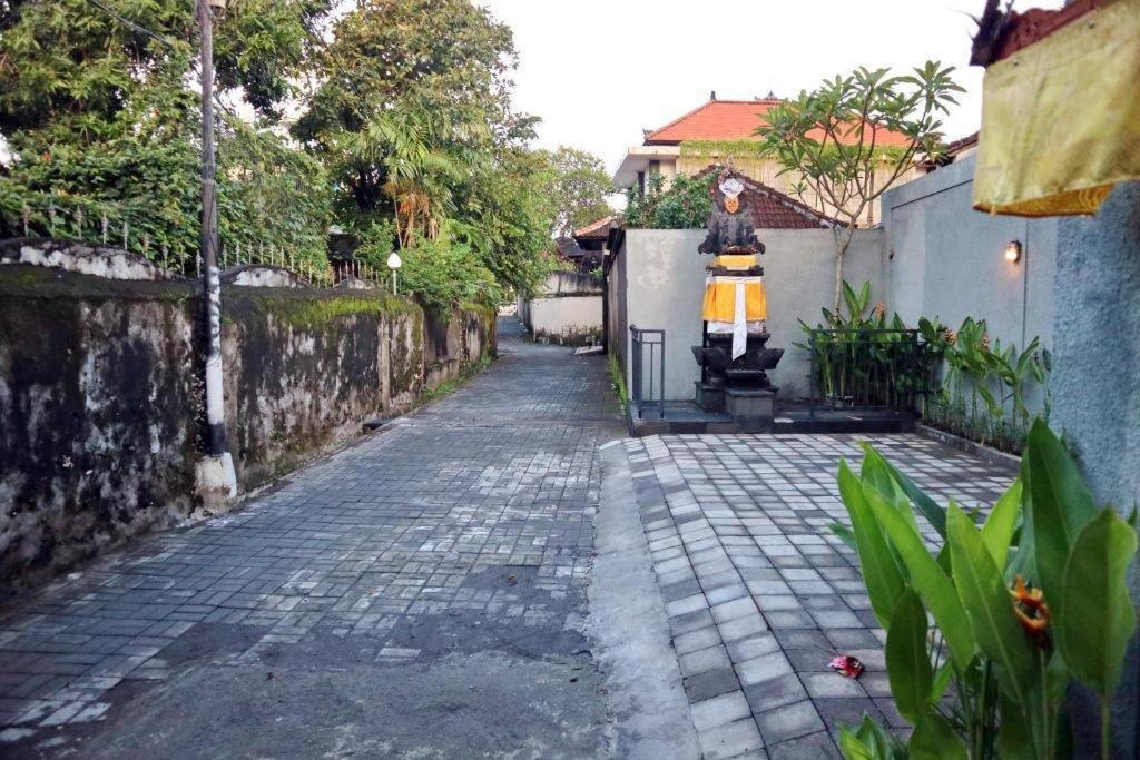 Villa Hitam Putih Legian Bali Seminyak Zewnętrze zdjęcie