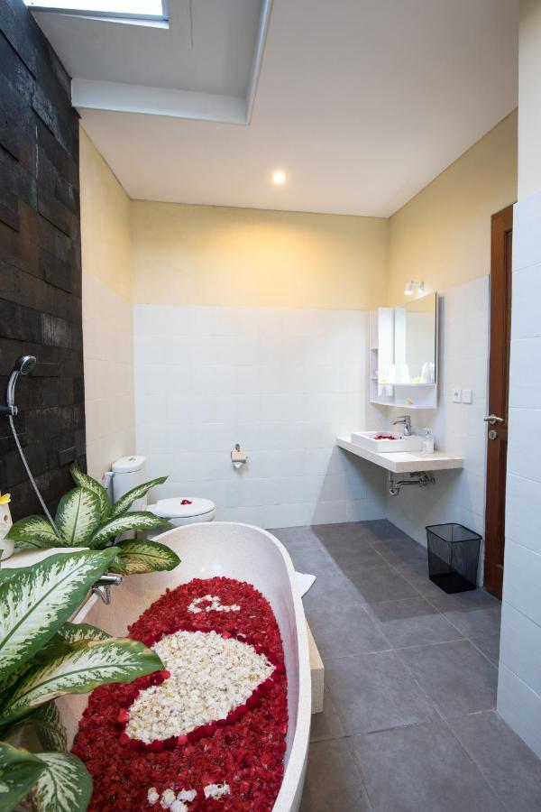 Villa Hitam Putih Legian Bali Seminyak Zewnętrze zdjęcie